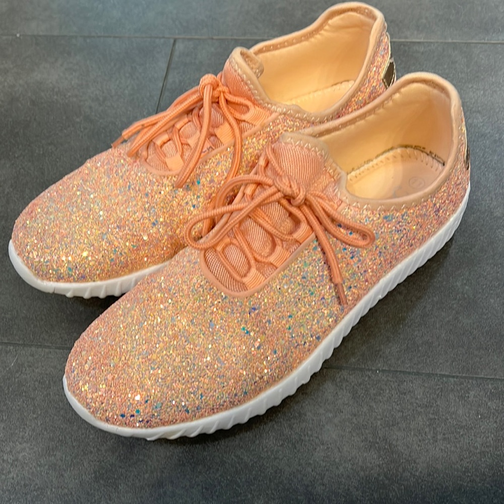 Glitter peach shoes